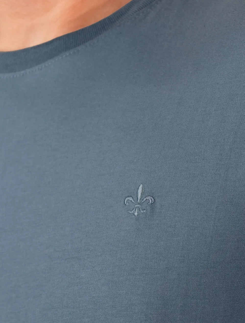 Camiseta Dudalina Masculina Essentials Modal Logo Azul Médio