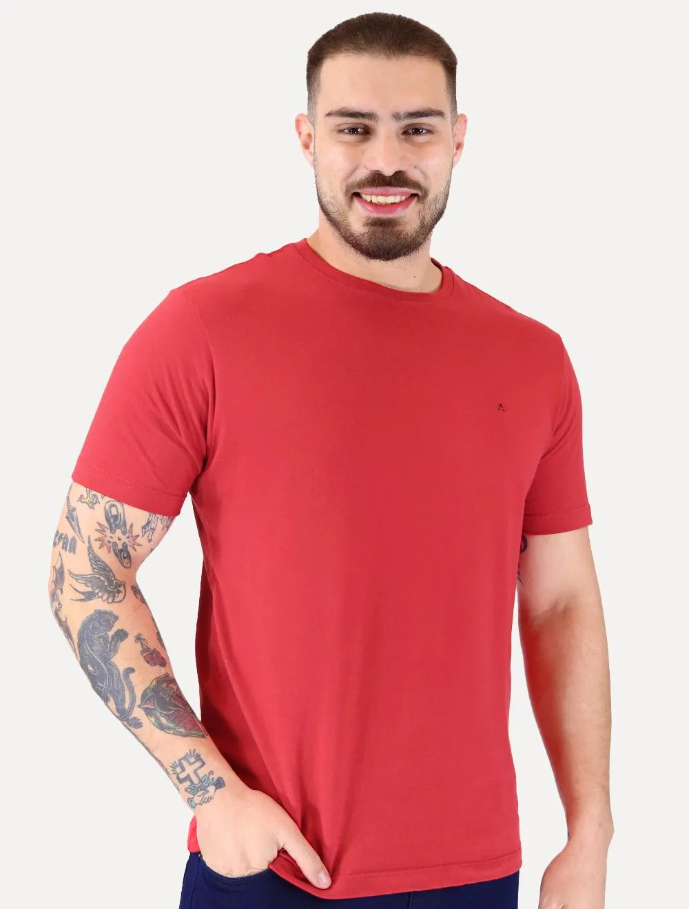 Camiseta Aramis Masculina Basic Lisa Dark Logo Vermelha