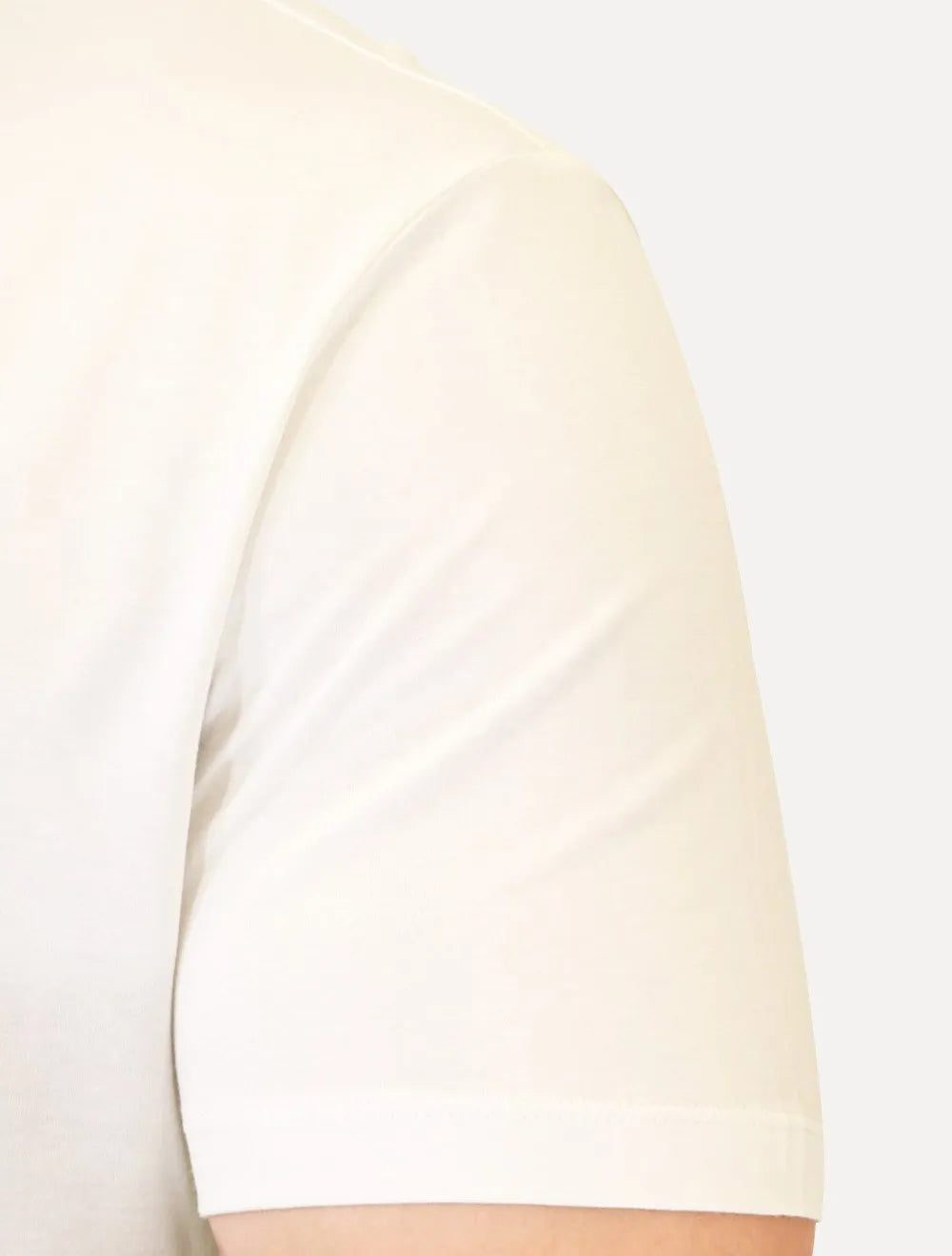 Camiseta Armani Exchange Masculina Regular Rubber AX Logo Off-White