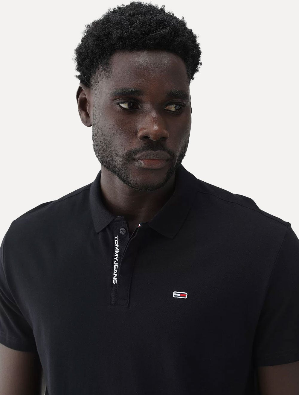 Polo Tommy Jeans Masculina Malha Relaxed Branded Placket Preta