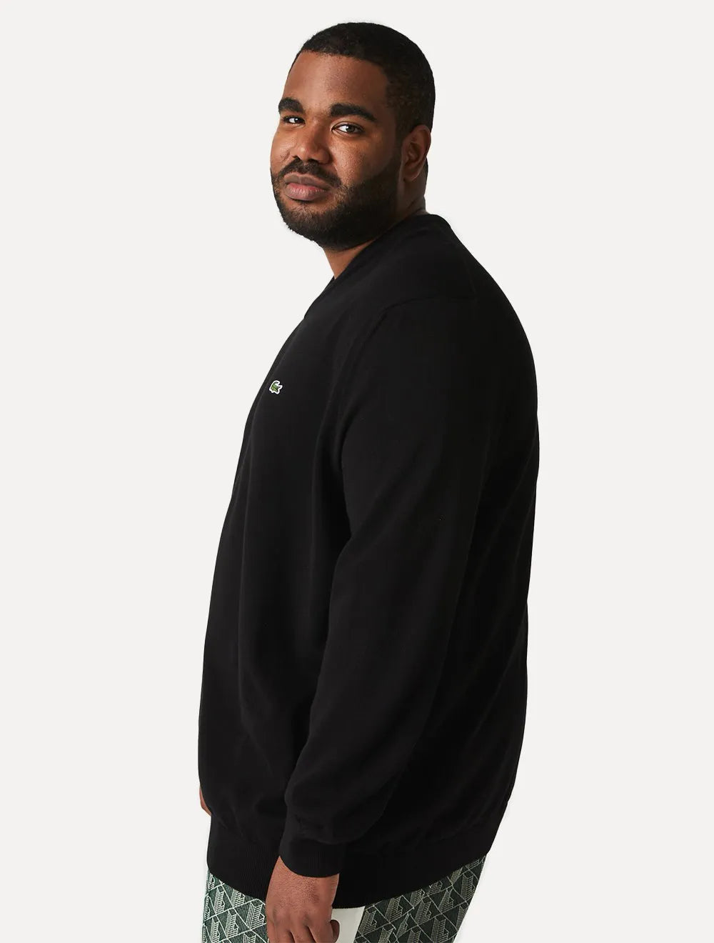 Suéter Lacoste Masculino Regular Fit Gola V Logo Preto