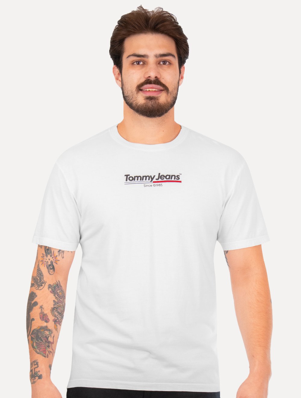 Camiseta Tommy Jeans Masculina Regular TJ RWB Flag Branca