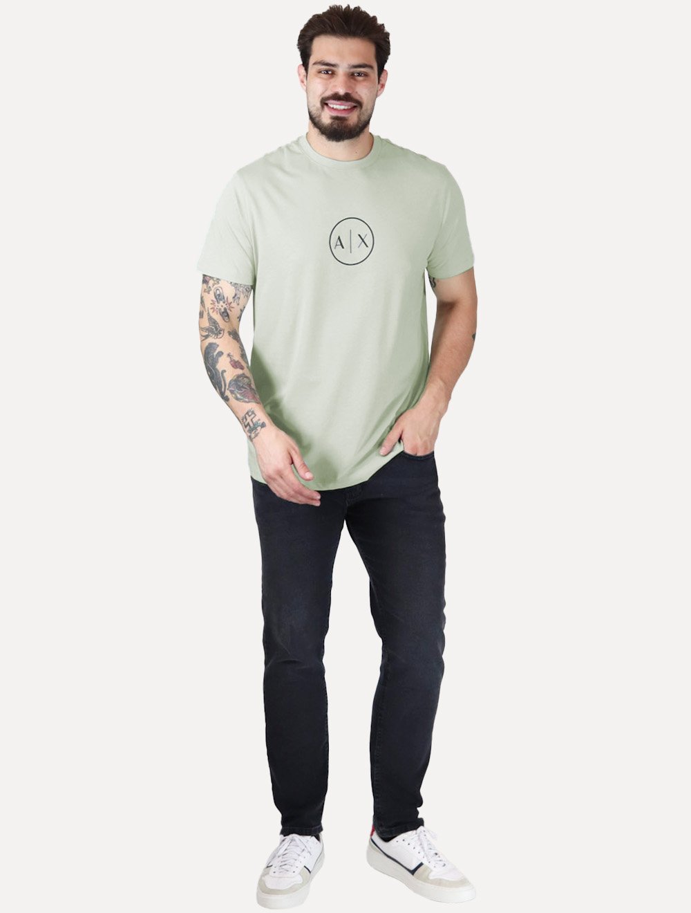 Camiseta Armani Exchange Masculina Regular Circle AX Logo Verde Claro