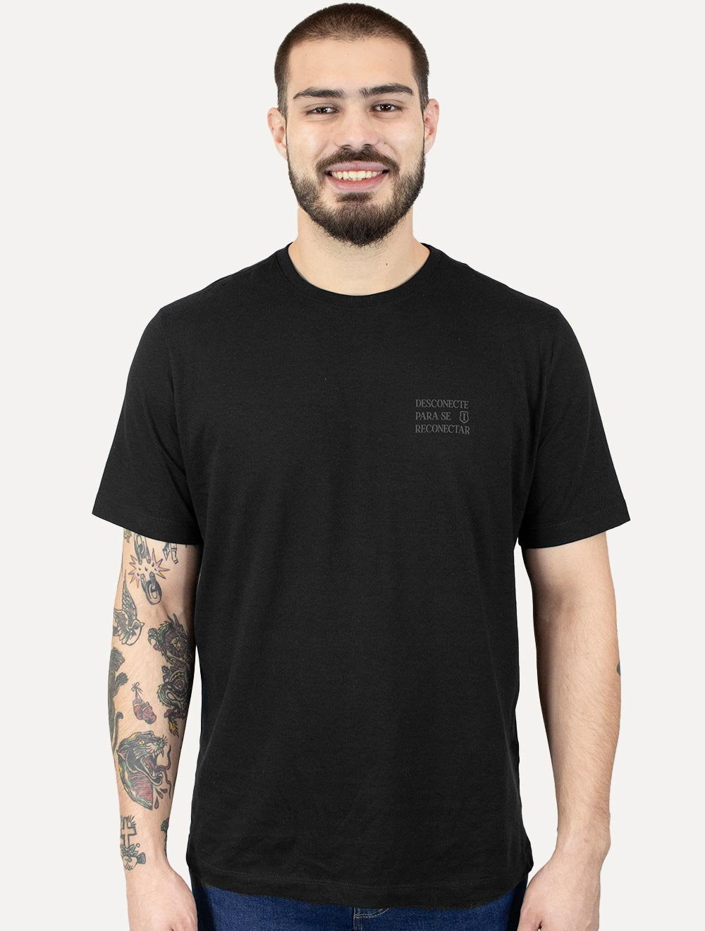 Camiseta Individual Comfort Fit Desconecte Estampa Preta