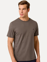 Camiseta Dudalina Masculina Essentials Brown Icon Marrom