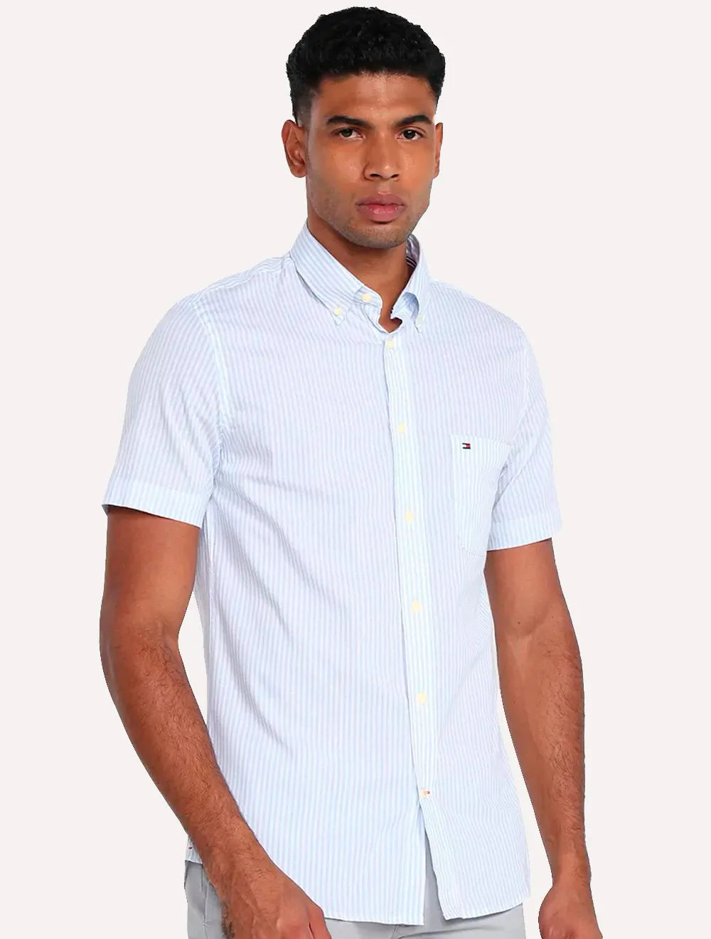 Camisa Tommy Hilfiger Masculina Manga Curta Regular Listrada Oxford Azul Claro