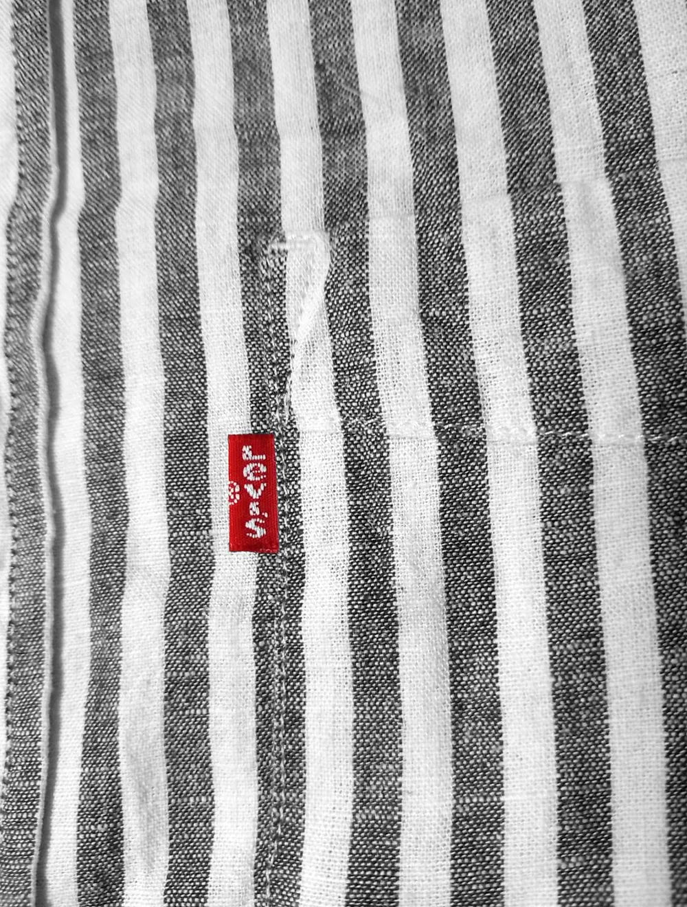 Camisa Levis Masculina Standard Sunset One Pocket Black Stripes Branca