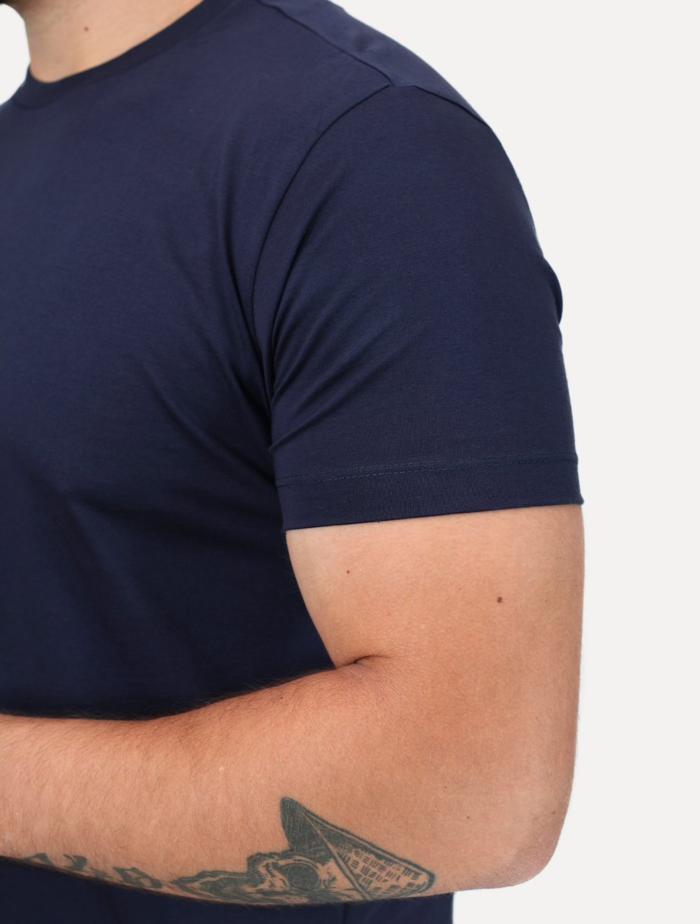 Camiseta K&J Black Masculina Slim Pima Cotton Premium Azul Marinho