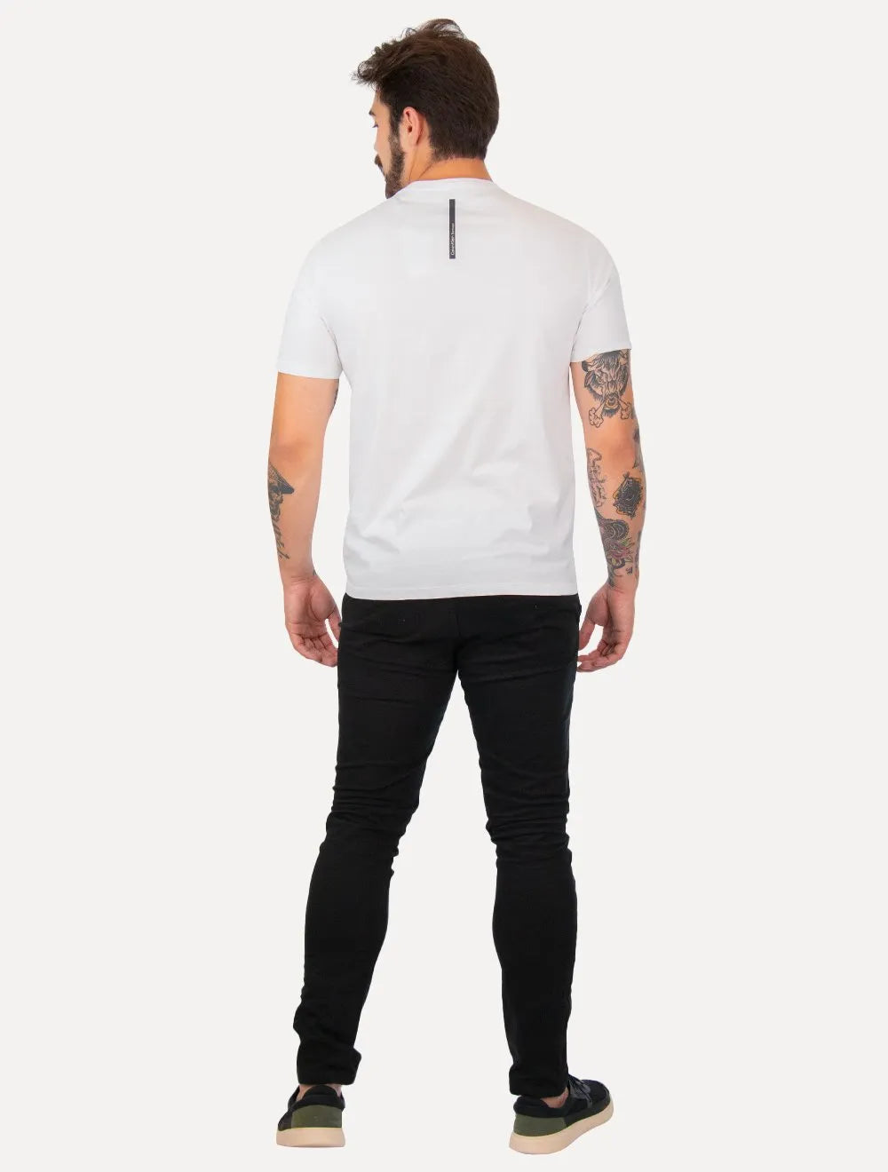 Camiseta Calvin Klein Swimwear | V-Neck Slim Fit Logo Branca