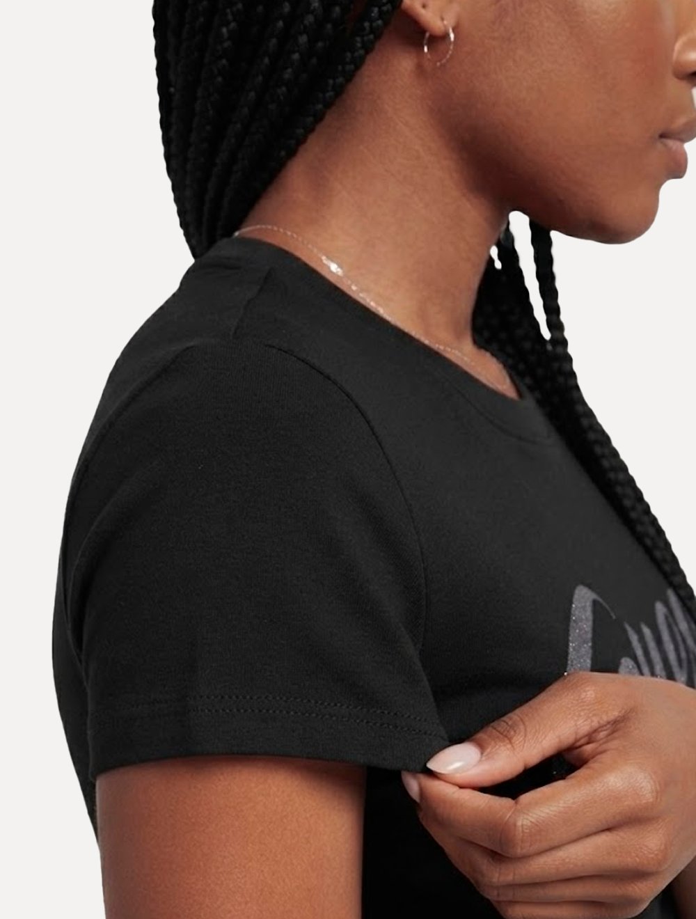 Camiseta Guess Feminina Signature Bright Logo Preta