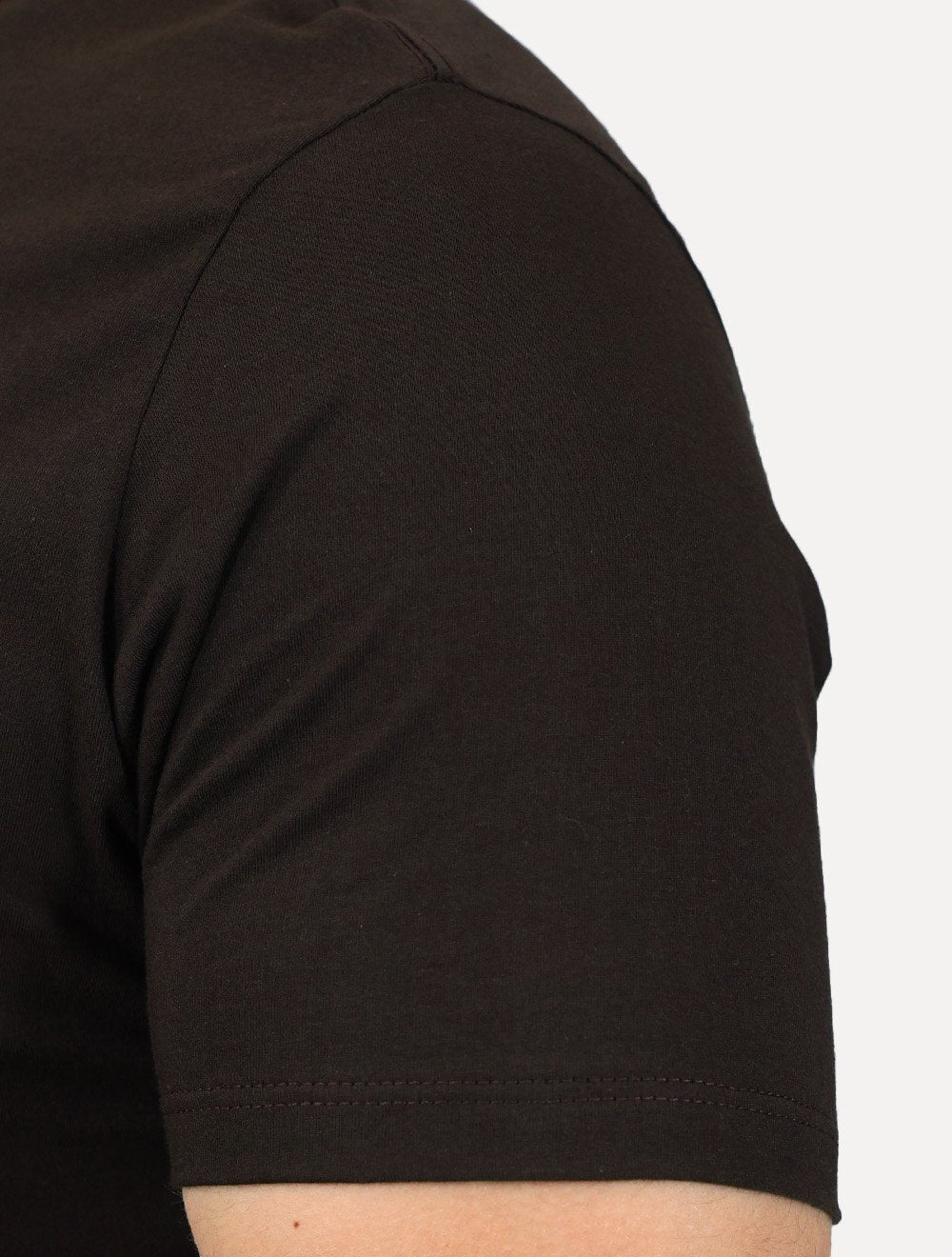 Camiseta Calvin Klein Jeans Masculina Institutional New Logo Marrom Escuro