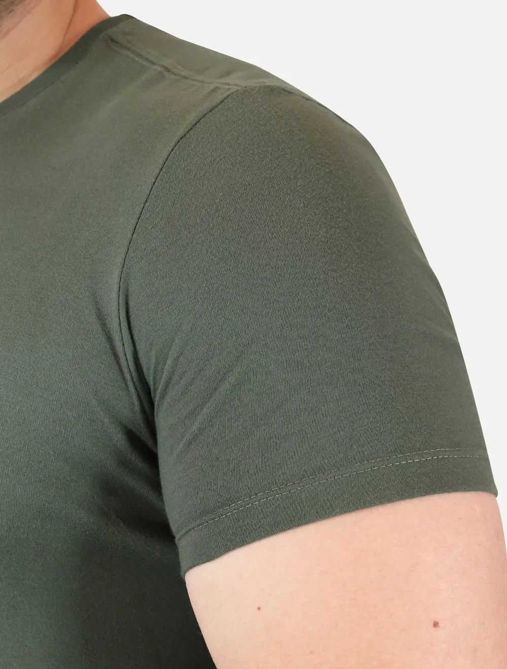 Camiseta Calvin Klein Jeans Masculina CK Gel Verde Militar