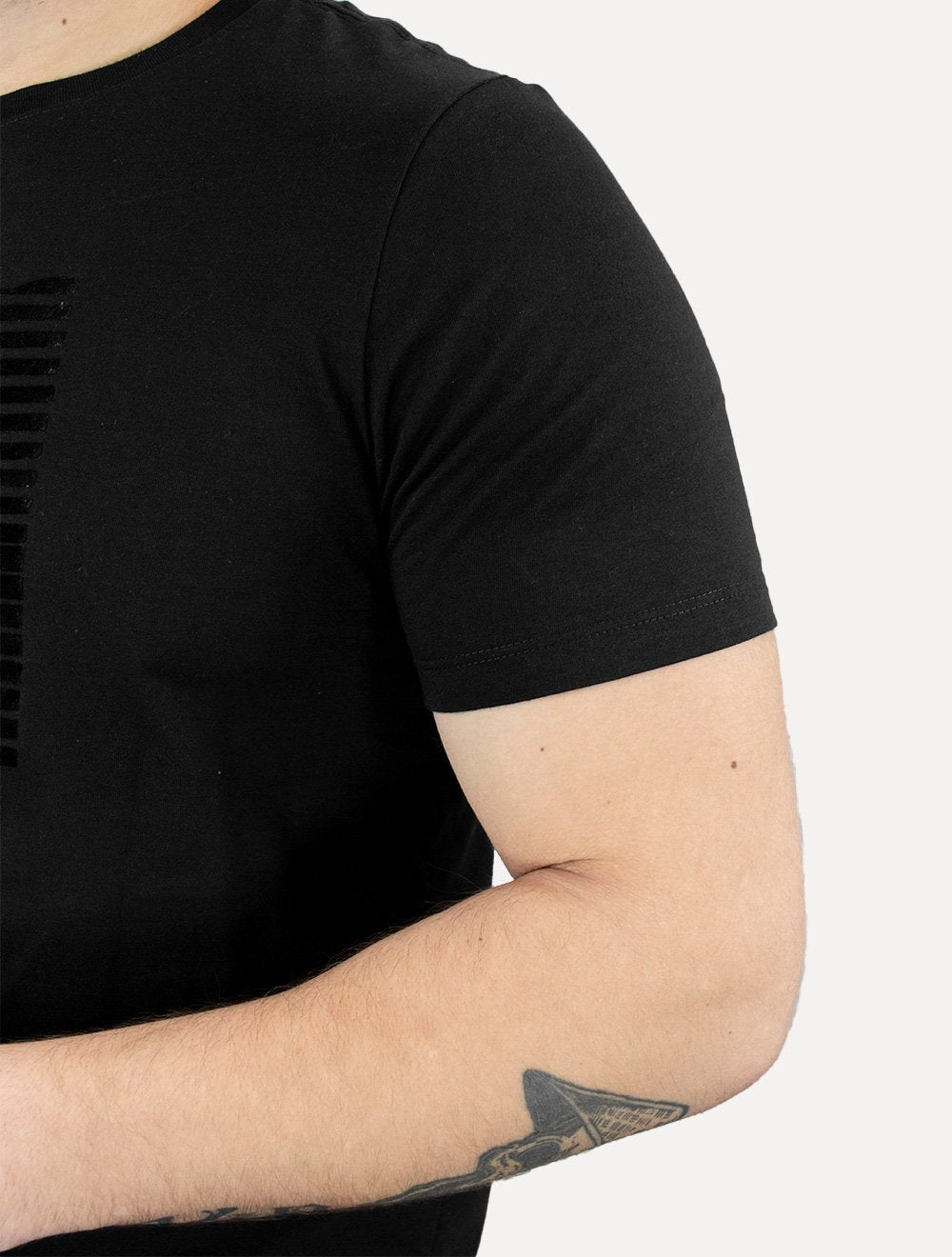 Camiseta Dudalina Masculina Mountain Surton Preta