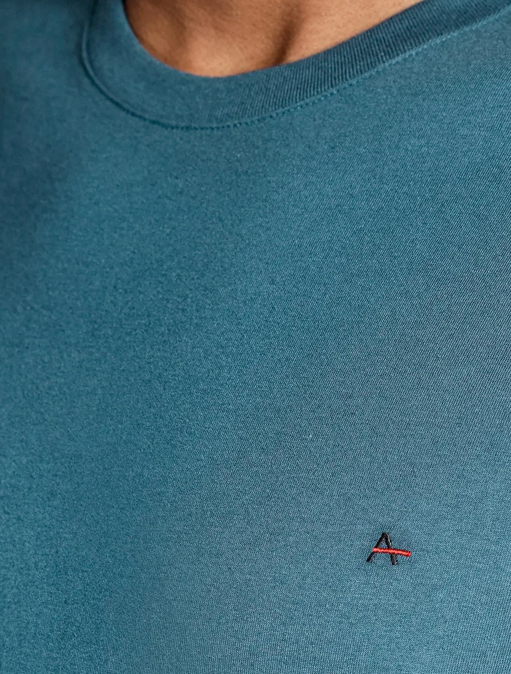 Camiseta Aramis Masculina Basic Lisa Dark Logo Azul Petróleo