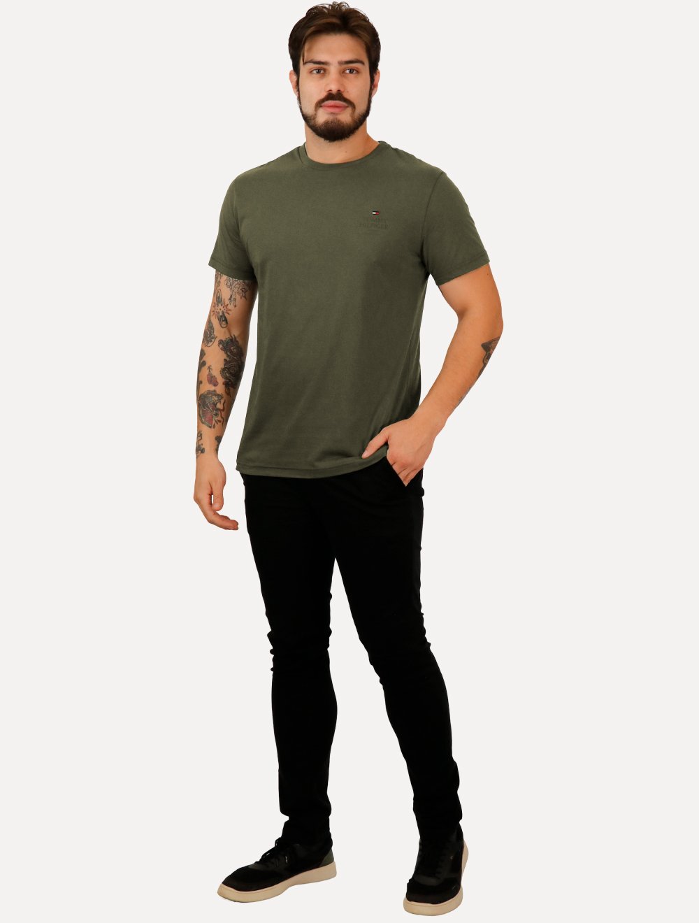 Camiseta Tommy Hilfiger Stack Brand Love Verde Militar