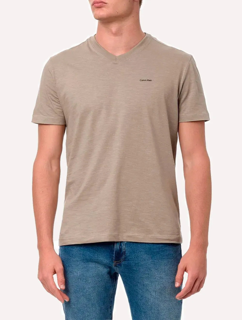 Camiseta Calvin Klein Masculina V-Neck Logo Flamê Cáqui Claro