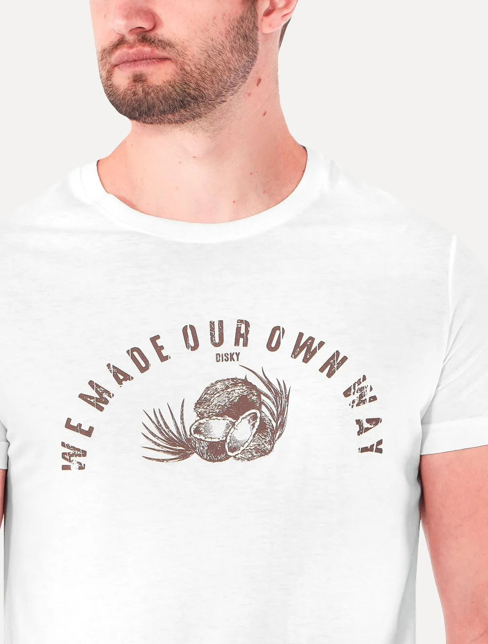 Camiseta Disky Masculina We Made Our Own Way Branca