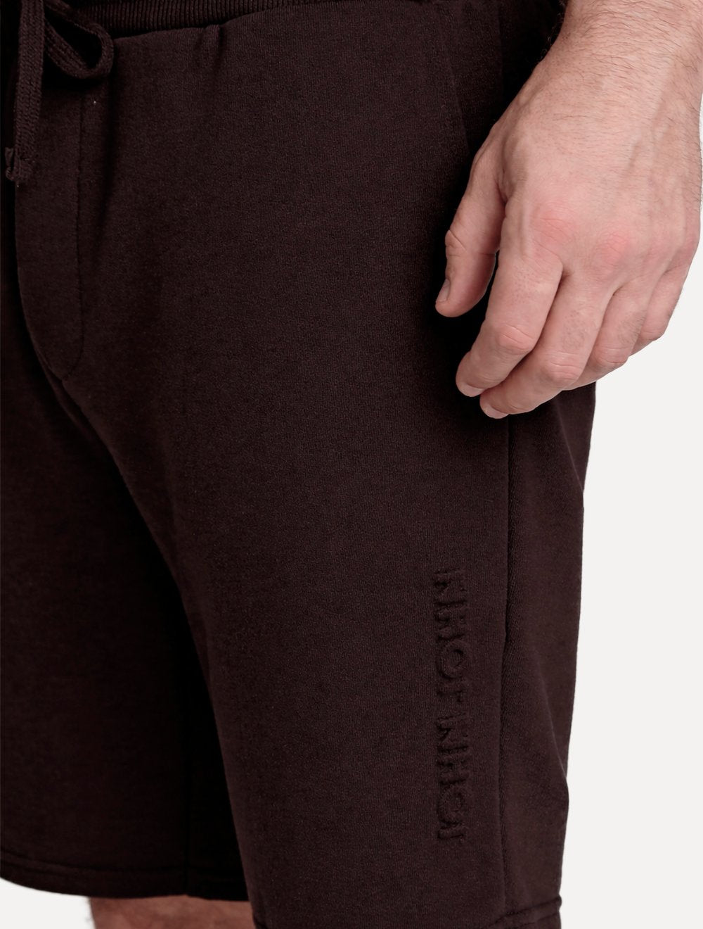 Bermuda John John Masculina Moletom Embossed Logo Marrom Escura