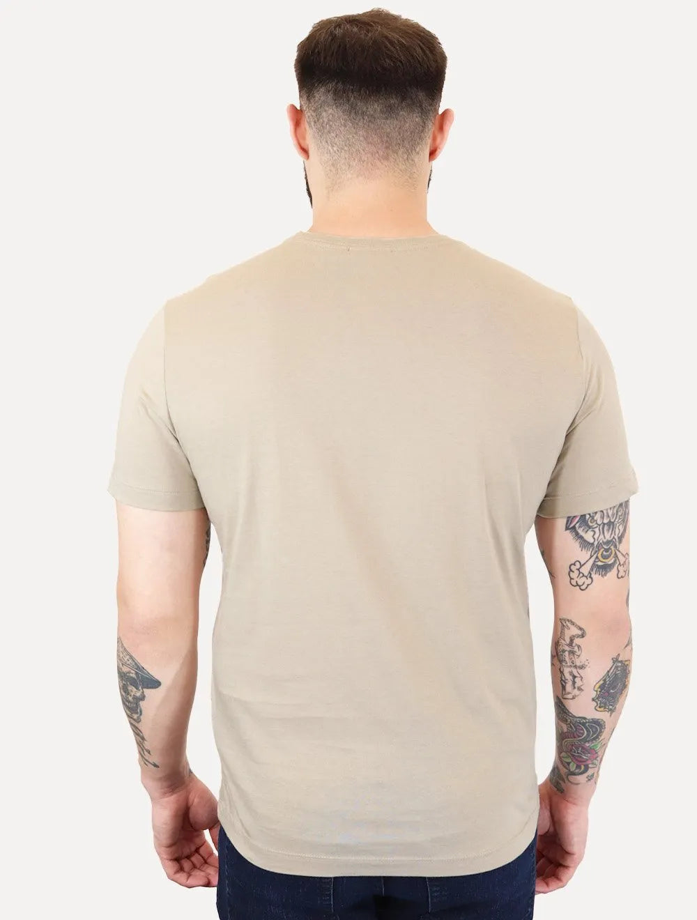 Camiseta Calvin Klein Jeans Masculina Egyptian Cotton CK Rubber Badge Cáqui Médio