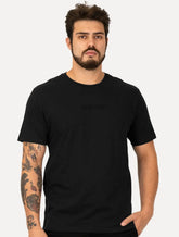 Camiseta John John Masculina Regular Embossed Logo Black Preta