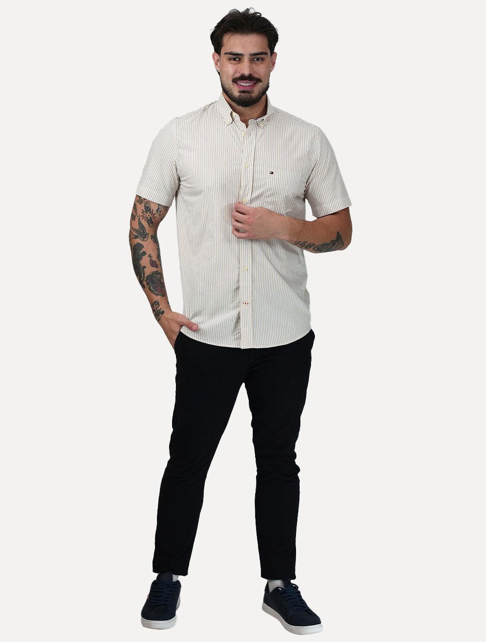 Camisa Tommy Hilfiger Masculina Manga Curta Regular Listrada Oxford Cáqui