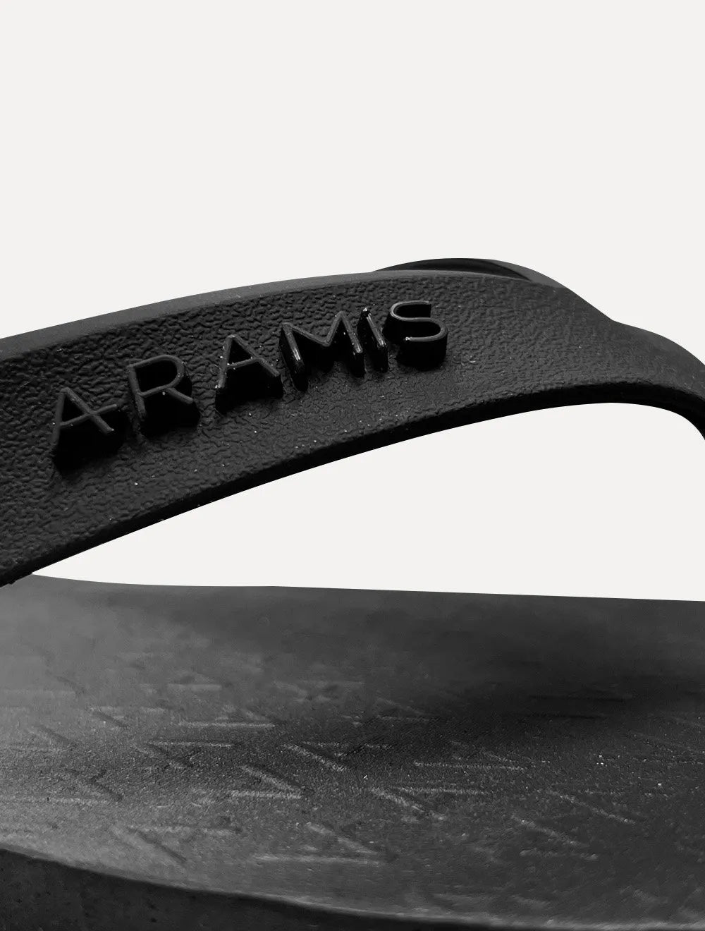 Chinelo Aramis Masculino ARM1158 Tape Preto