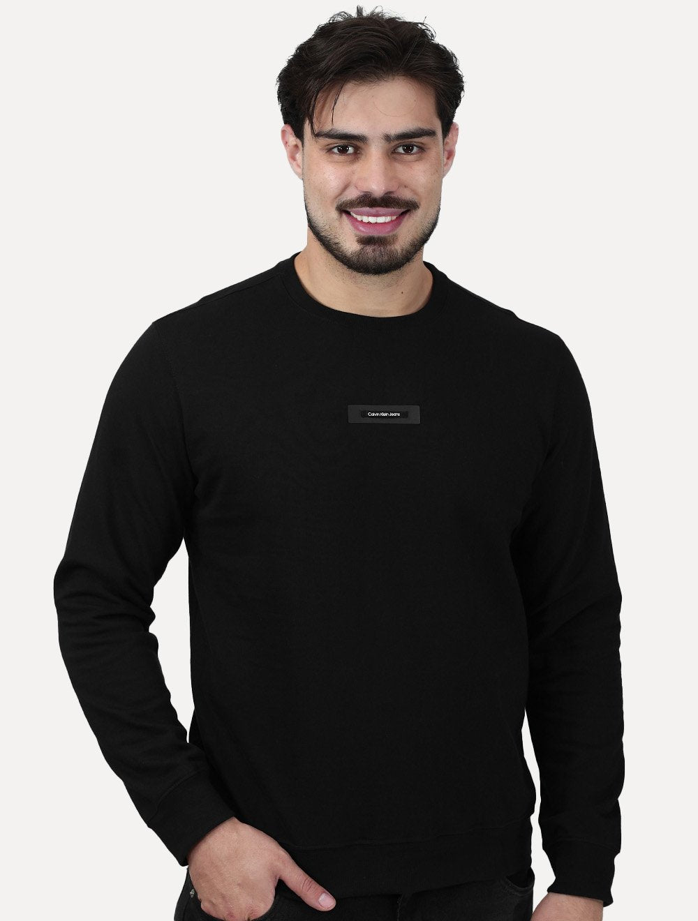 Suéter Calvin Klein Jeans Masculino Crewneck Logo Leather Center Preta