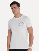 Camiseta Tommy Hilfiger Masculina Columbus Roundle Logo Branco