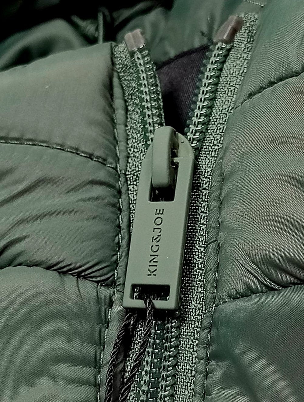 Jaqueta King & Joe Masculina Nylon Puffer Gola Verde Militar