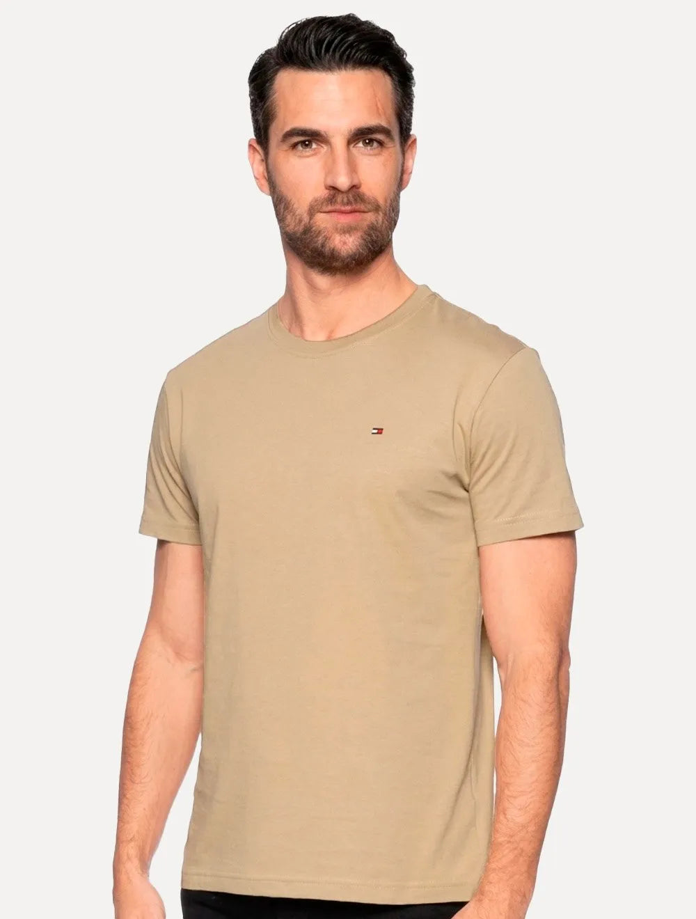 Camiseta Tommy Hilfiger Masculina Slim Fit Essential Stretch Cáqui