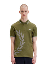 Polo Fred Perry Masculina Regular Piquet Cross Stitch Verde Escuro