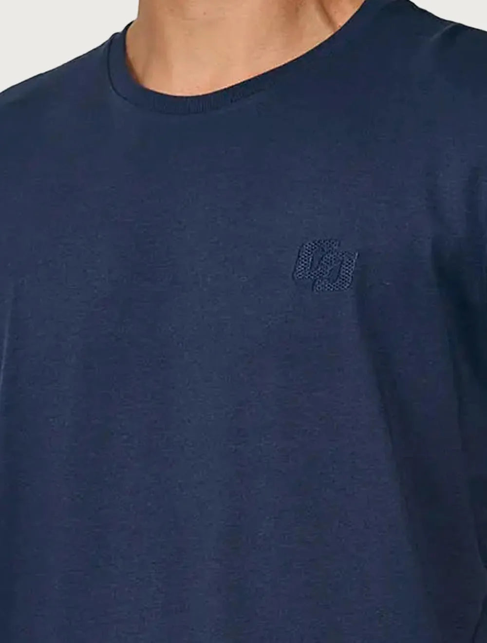 Camiseta Colcci Masculina Slim Crewneck Texture Logo Azul Marinho