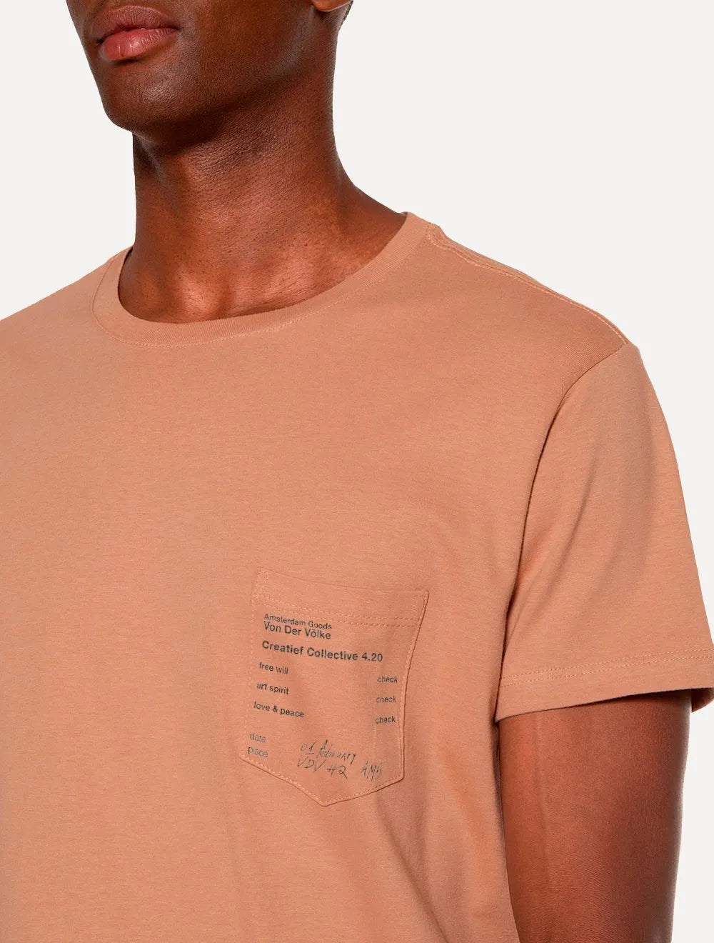 Camiseta Von der Volke Masculina Origineel Pocket Ams Goods Cáqui