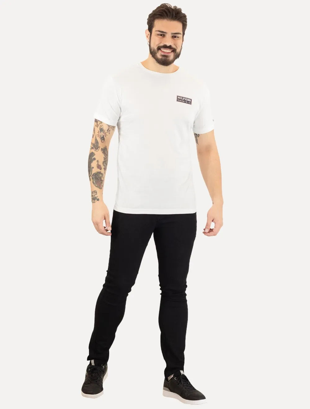Camiseta Tommy Hilfiger Masculina Regular Printed Badge Color Branca
