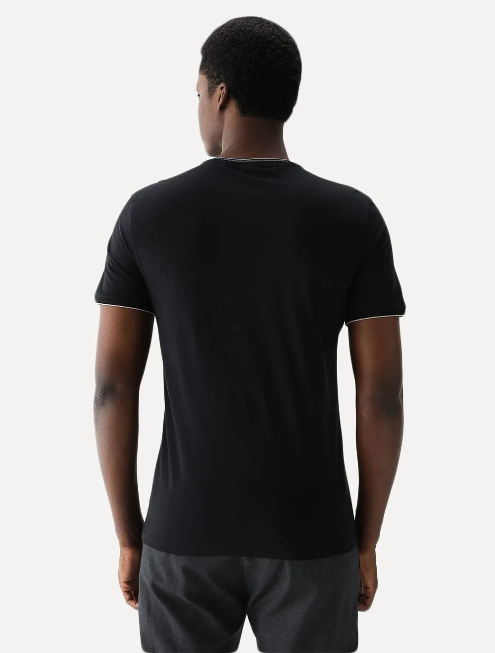 Camiseta Aramis Masculina Grey Friso Gola Preta