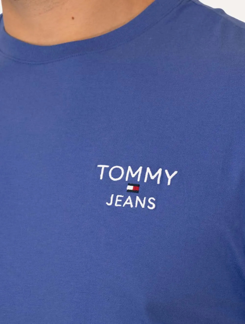 Camiseta Tommy Jeans Masculina Regular Corp Chest Azul Royal