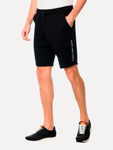 Kit Bermudas Masculina Calvin Klein Jeans e Lacoste | Moletom Preta/Cinza Mescla
