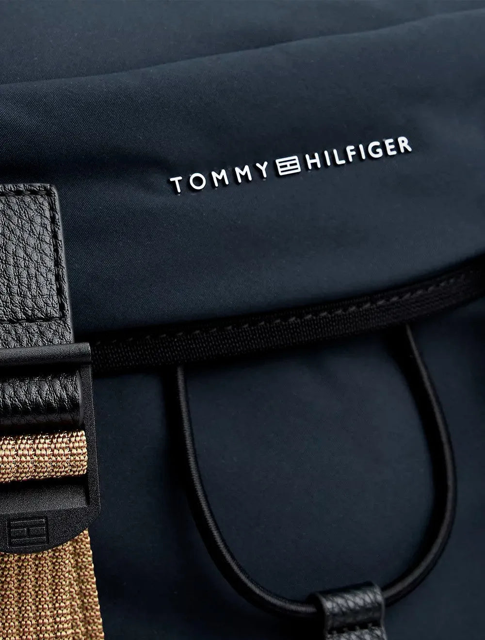 Mochila Tommy Hilfiger Travel Flap Backpack Azul Marinho