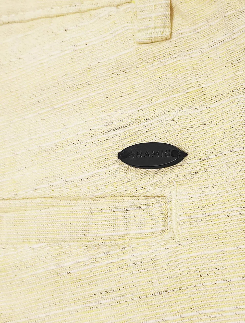 Bermuda Aramis Masculina Chino Clássica Flamê Amarelo Claro Mescla