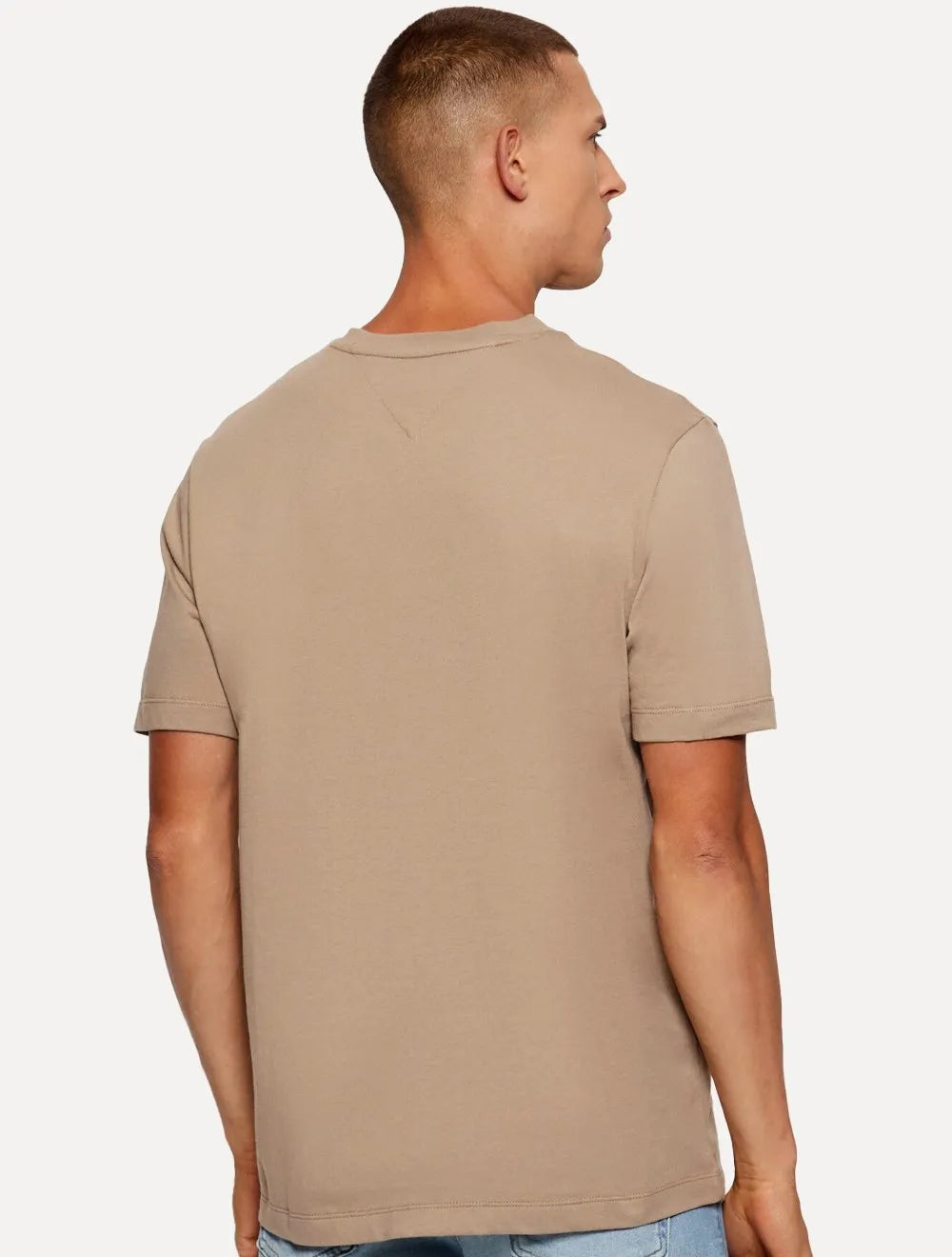 Camiseta Tommy Hilfiger Masculina Essential V-Neck Marrom Claro