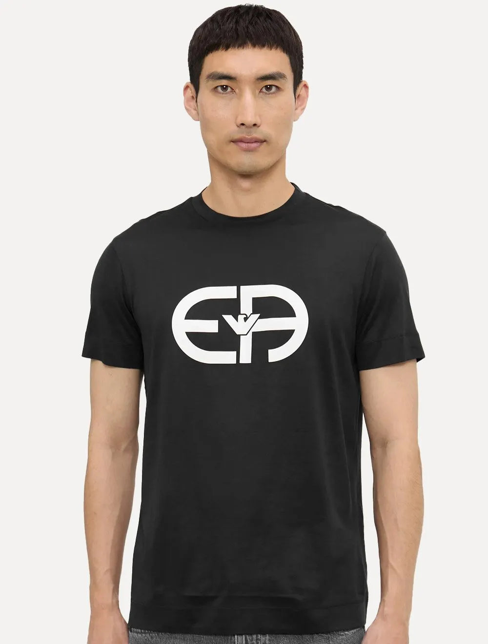 Camiseta Empório Armani Masculina Essential Logo Peito Preta