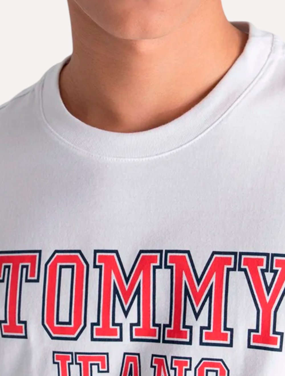 Camiseta Tommy Jeans Masculina Regular College Print Branca