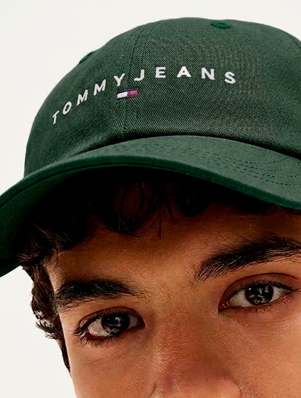 Boné Tommy Jeans Masculino Linear Logo Verde