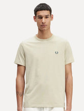 Camiseta Fred Perry Masculina Regular Ringer Logo Off-White
