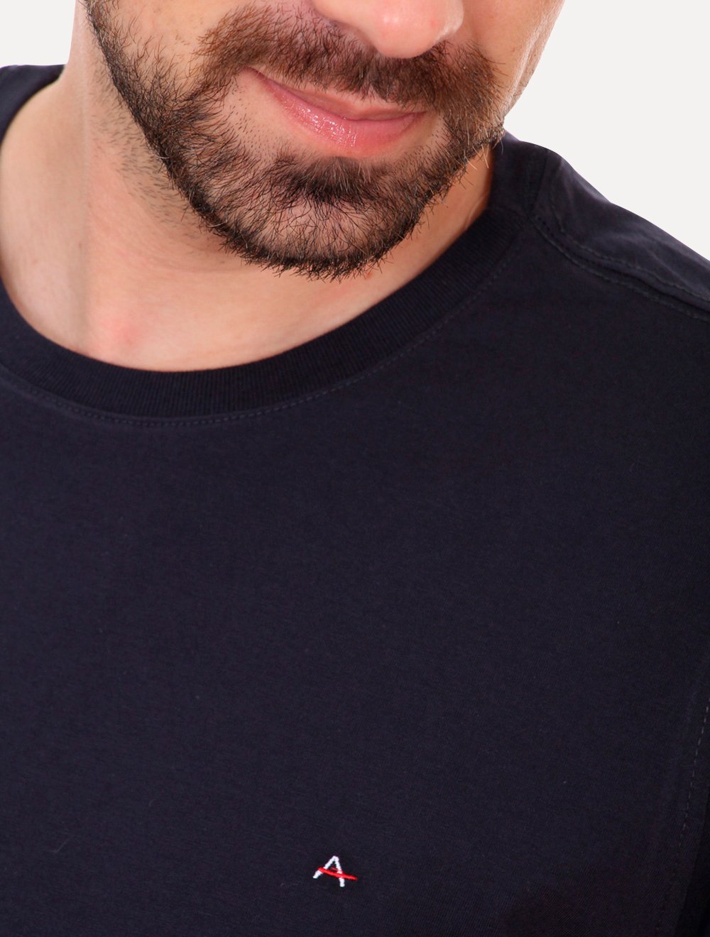 Kit Camisetas Lacoste | Pima Cotton e Aramis Basic Preta/Branca/Azul Marinho