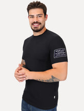 Camiseta Replay Masculina Slim Basic Crewneck Written Lateral Preta