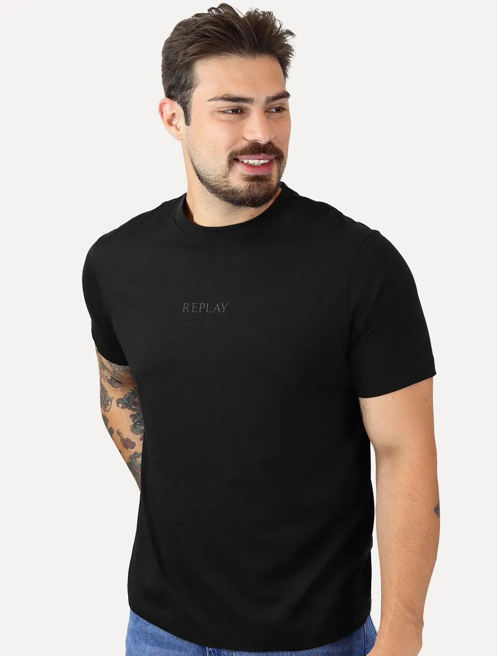 Camiseta Replay Masculina Regular Silk Frontal Logo Preta