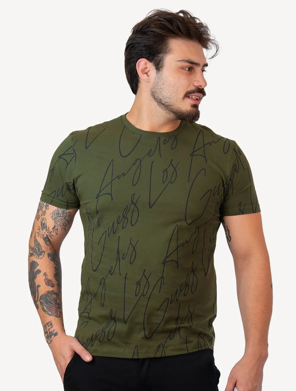 Camiseta Guess Masculina Full Lettering Verde Escuro