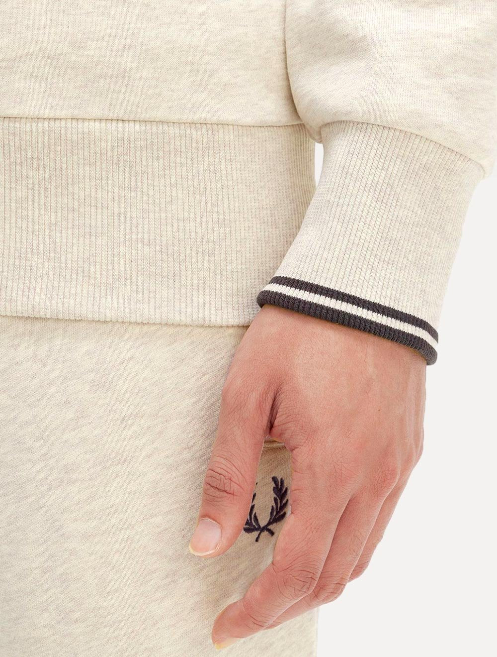 Moletom Fred Perry Masculino Crewneck Laurel Off-White Mescla