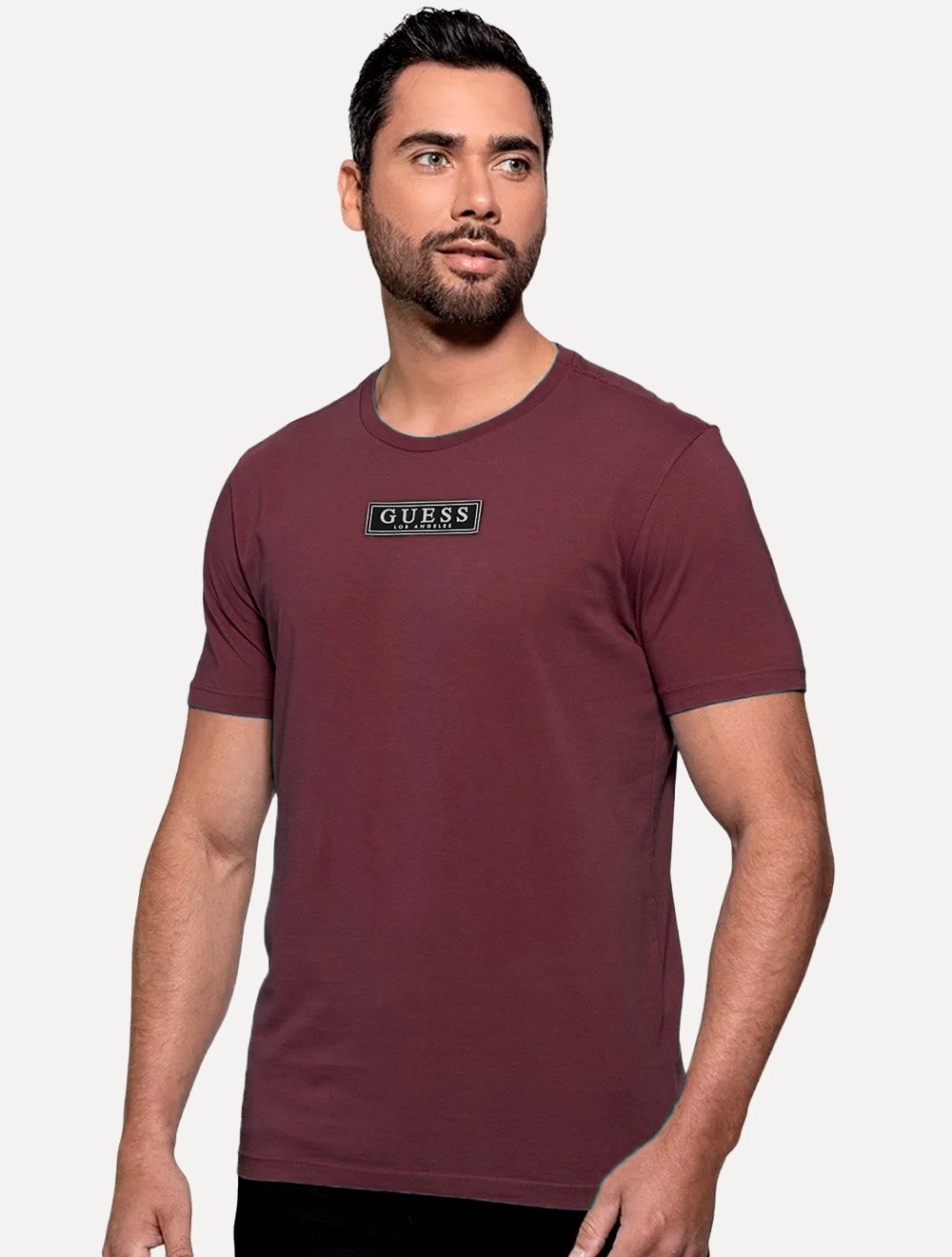 Camiseta Guess Masculina Patch Logo Bordô